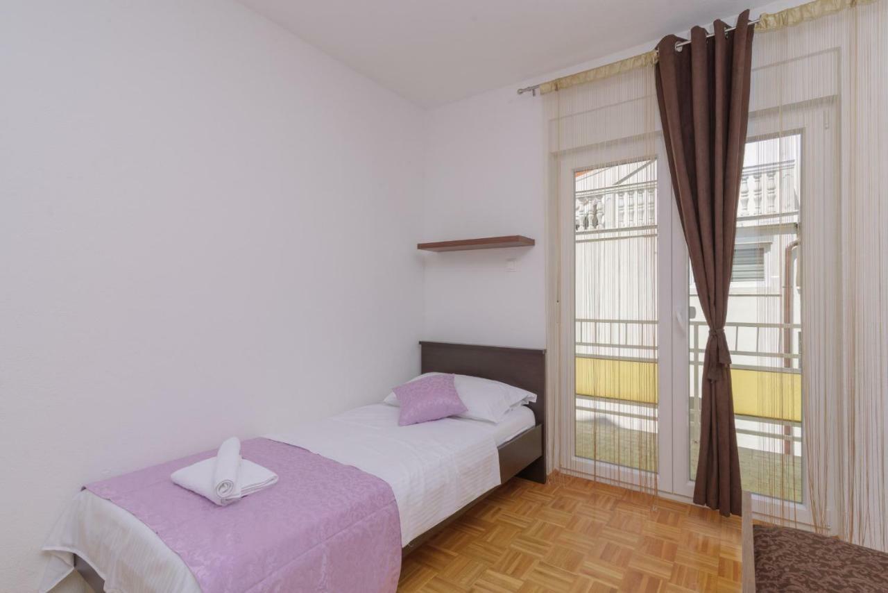 Renic Apartmani Kaštela 外观 照片