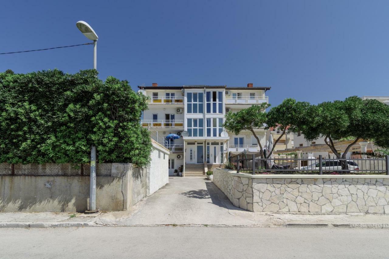 Renic Apartmani Kaštela 外观 照片